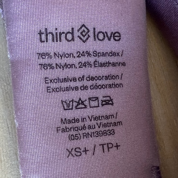 Third Love 24/7® Classic Wireless Bra in XS+ and Brief S - Picture 2 of 5